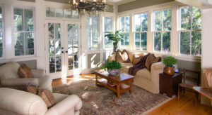 What You Need in the Sunroom of Your Custom Home 